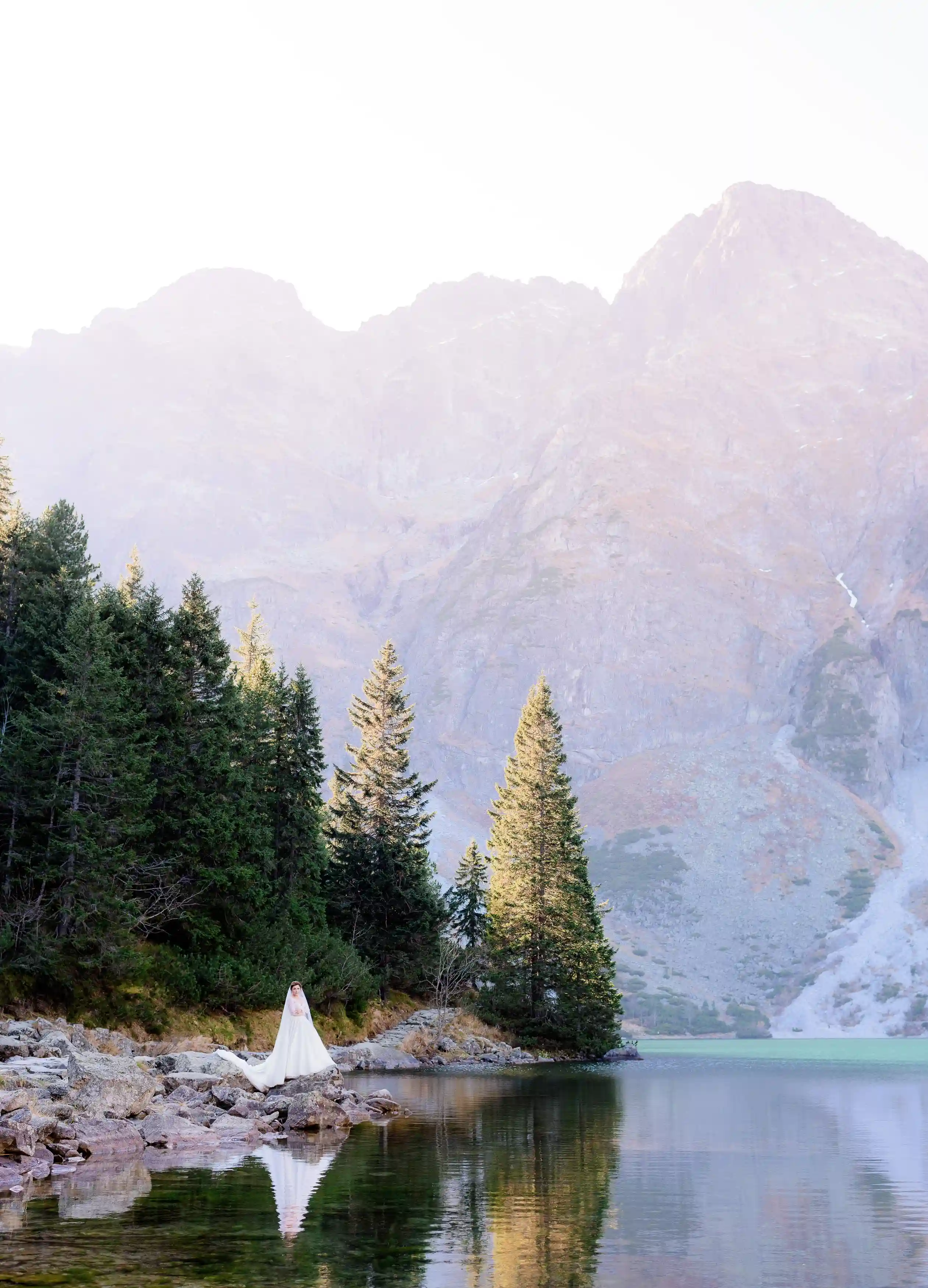 luxury abc trek 10 days